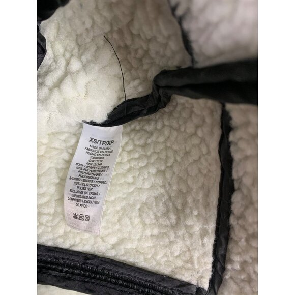 Dynamite Women's Warm Fuzzy Jacket - Picture 9 of 9